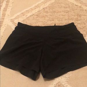 Lululemon black shorts
